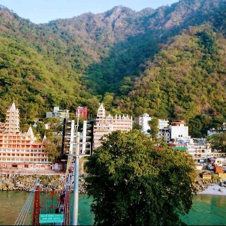 Flying Penguin Hostel Rishikesh Exterior photo