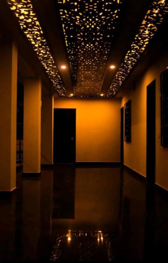 Flying Penguin Hostel Rishikesh Exterior photo